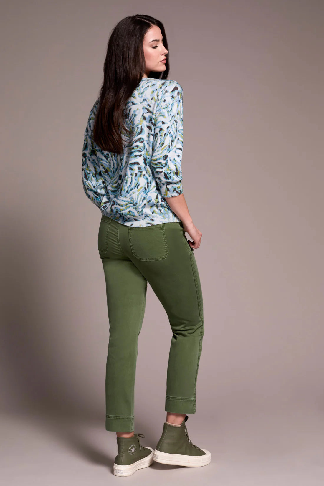 Soft Yarn Three-Quarter Sleeve Crewneck Sweater