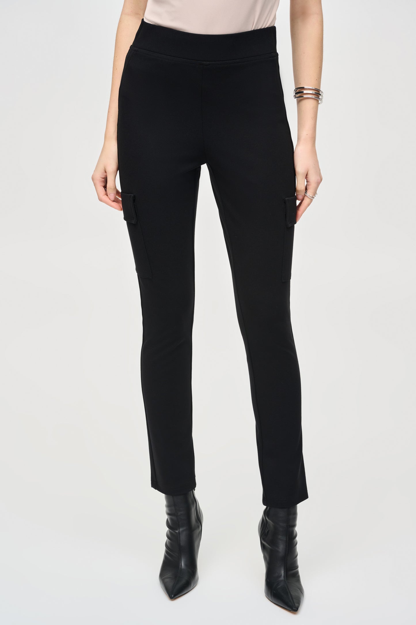 Heavy Knit Slim Fit Cargo Pants