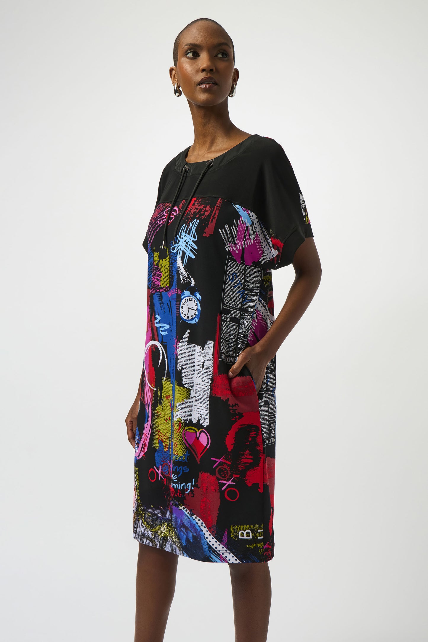 Silky Knit Wording Print Straight Dress
