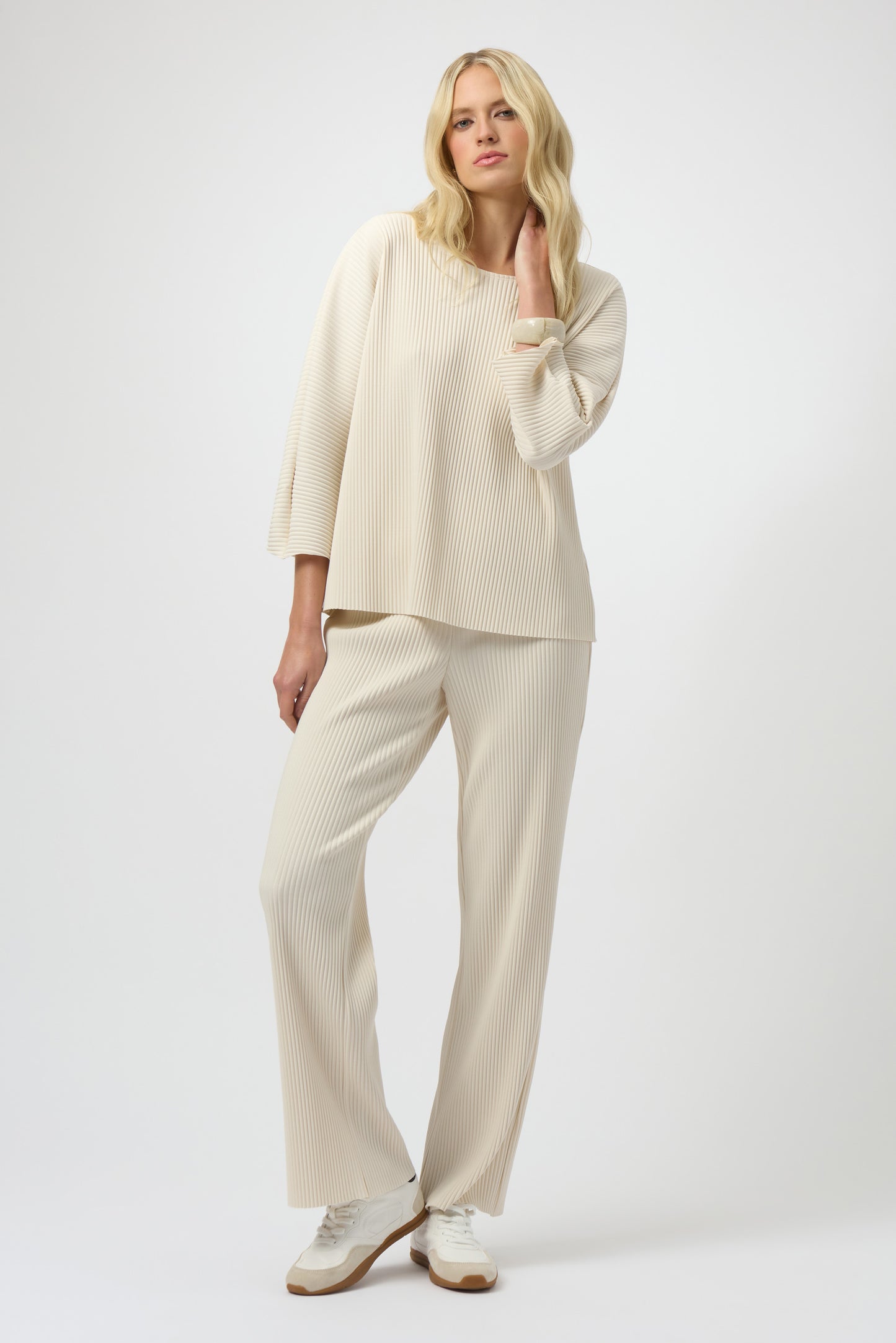 Pleated Scuba Crepe Wide-Leg Pants