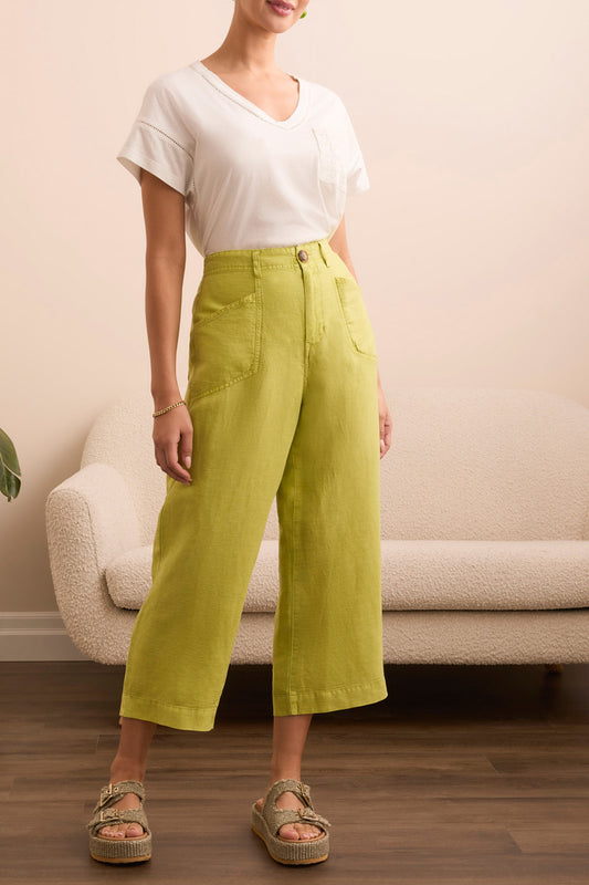 Brooke Flowy Wide Crop Pants in Key Lime