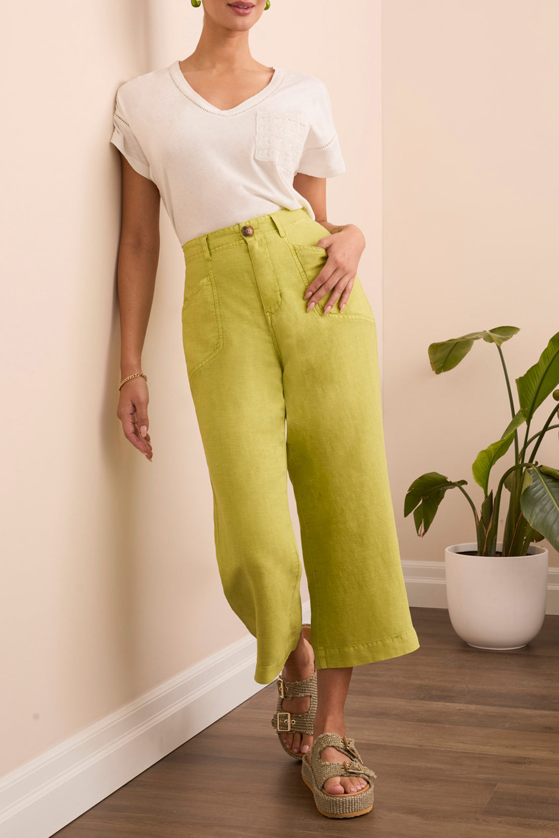 Brooke Flowy Wide Crop Pants in Key Lime
