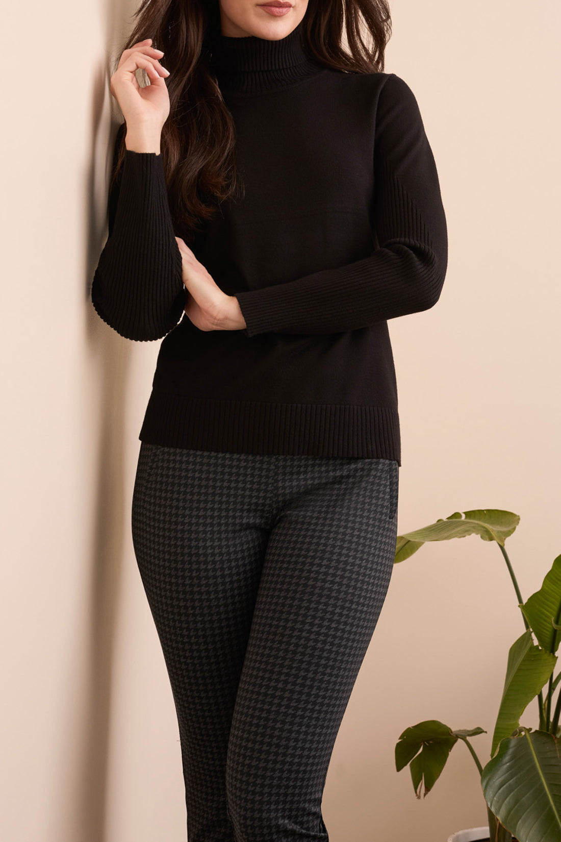 Lightweight Turtle Neck Sweater