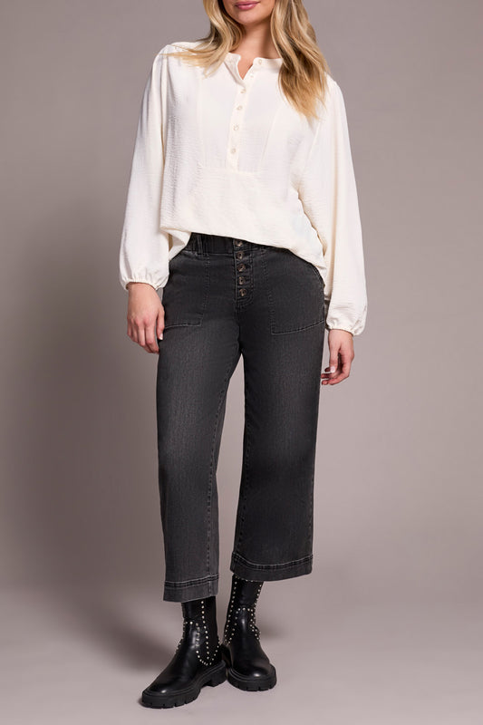 Airflow Long Sleeve Mandarin Collar Blouse