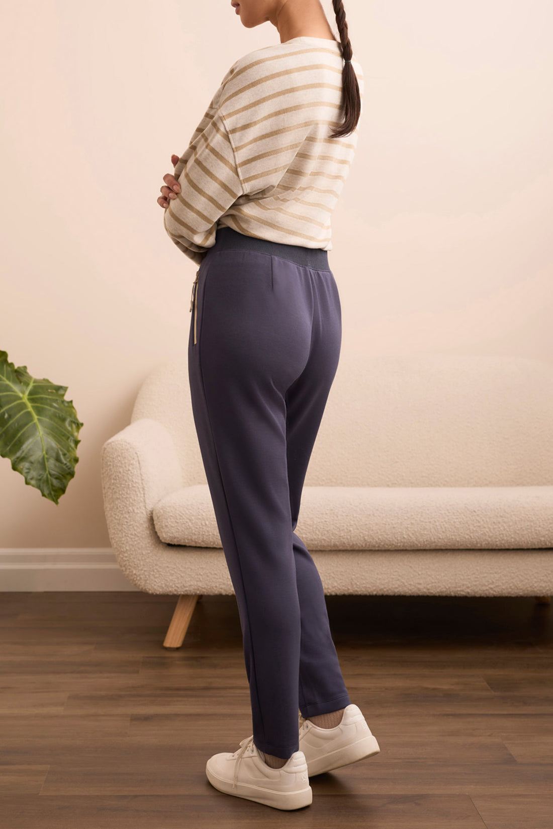 Scuba Knit Contrast Trim Pull-On Ankle Pants