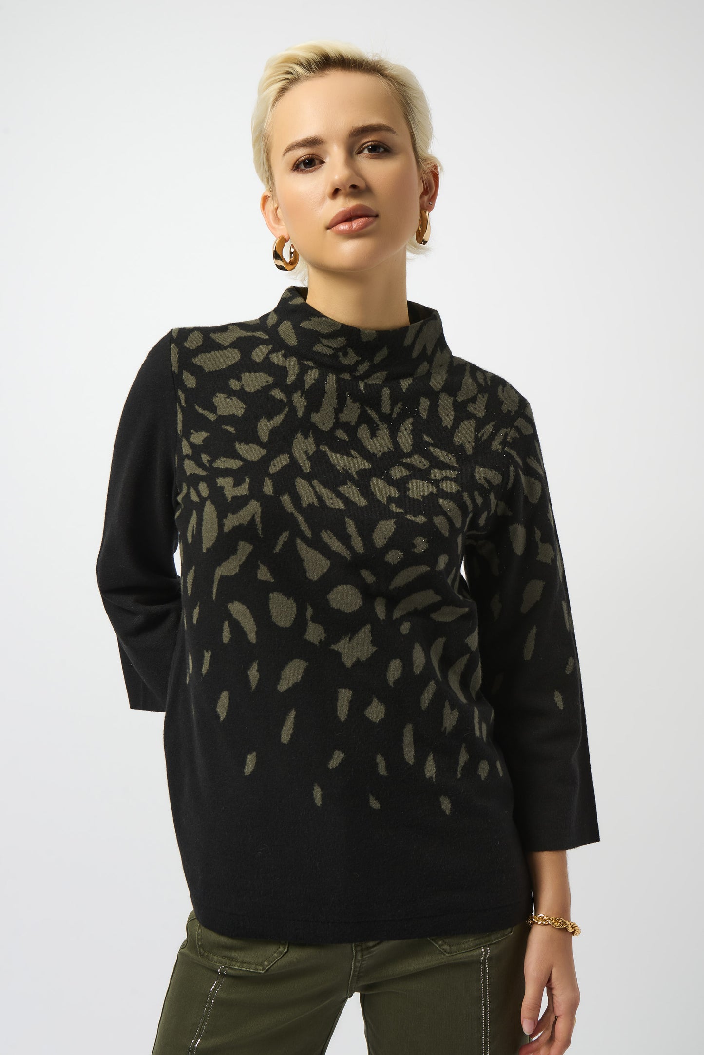 Jacquard Animal Print Sweater