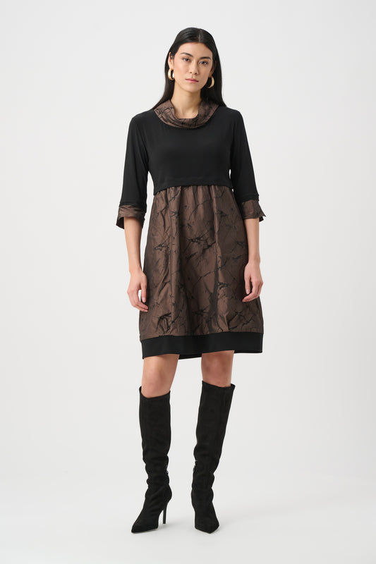 Jacquard Memory & Silky Knit Cocoon Dress